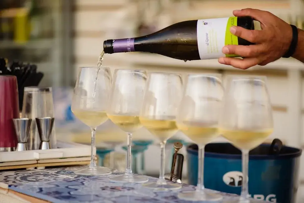 Wine pour — West of Sicily — The Mediterranean Jewel
